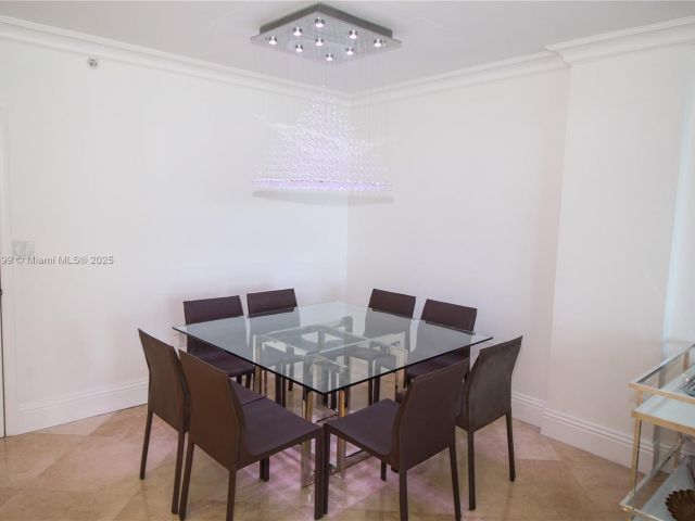 Продажа квартиры #833 - фото 5811435