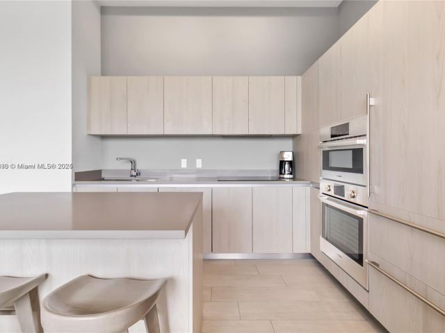 Продажа квартиры #R406 - фото 5811916