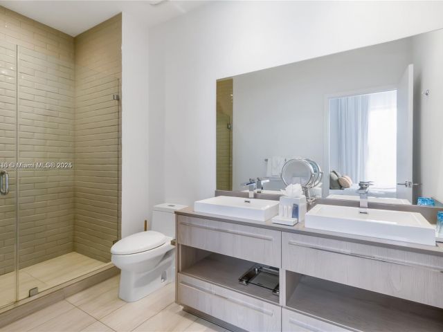 Продажа квартиры #R406 - фото 5811923