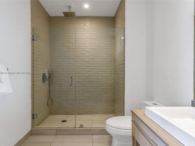 Продажа квартиры #R406 - фото 5811924