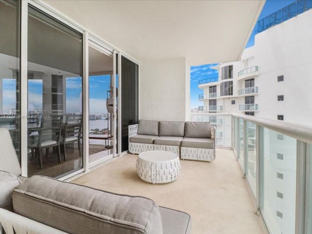 Продажа квартиры #2404 - фото 5836876