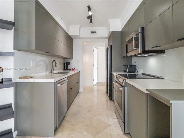 Продажа квартиры #2404 - фото 5836881