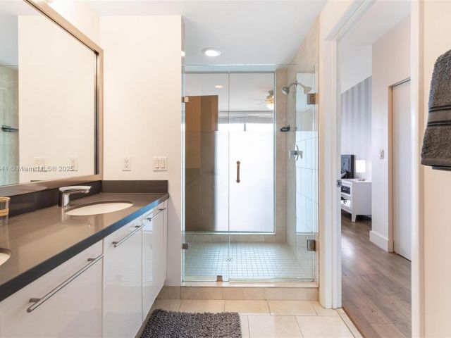 Продажа квартиры #4103 - фото 5805879