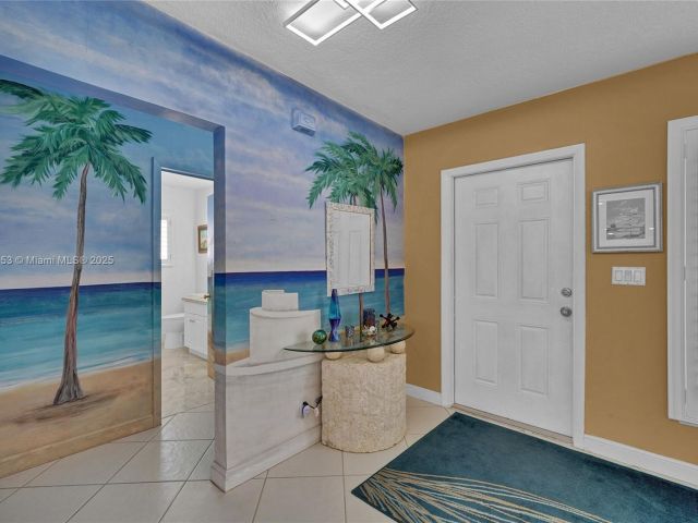 Продажа дома по адресу 3031 NE 25th St - фото 5939841