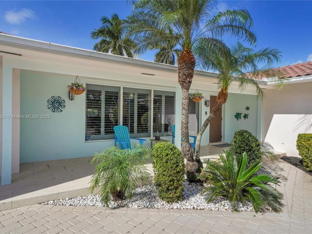 Продажа дома по адресу 3031 NE 25th St - фото 5939845