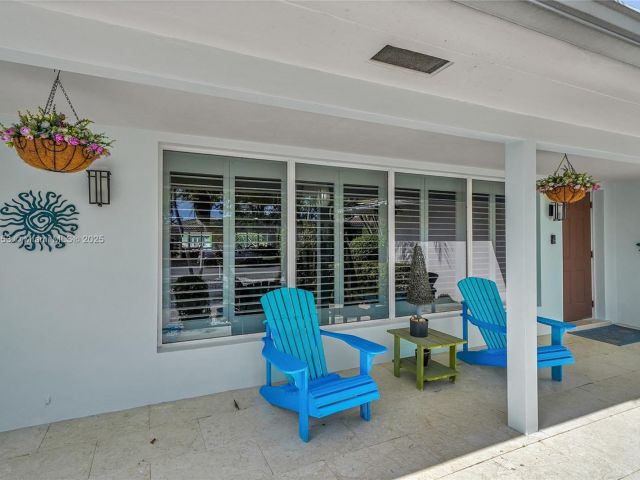 Продажа дома по адресу 3031 NE 25th St - фото 5939846