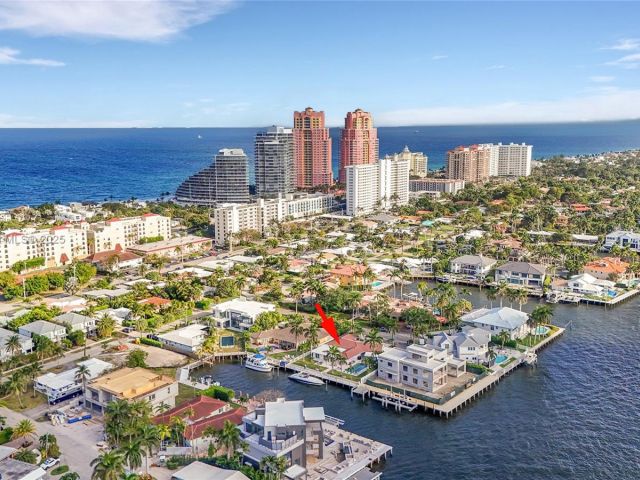 Продажа дома по адресу 3031 NE 25th St - фото 5939852