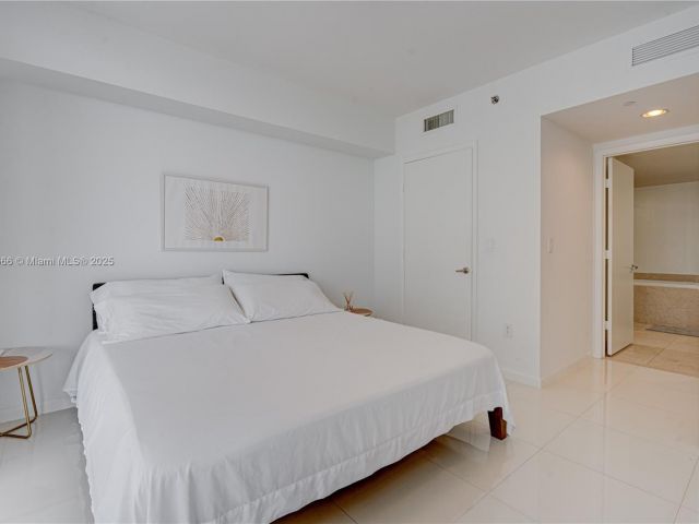 Квартира в аренду номер4809 - фото 5811705