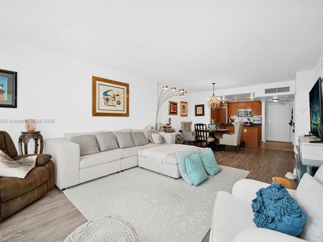 Продажа квартиры #312 - фото 5811466