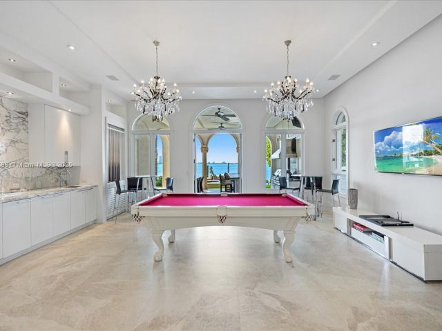 Продажа дома по адресу 4340 N Bay Rd - фото 6230318