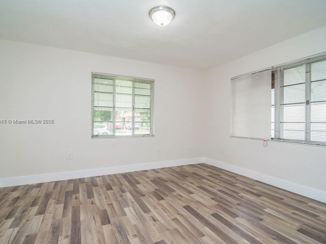 Продажа дома по адресу 2542 Fillmore St - фото 5874757