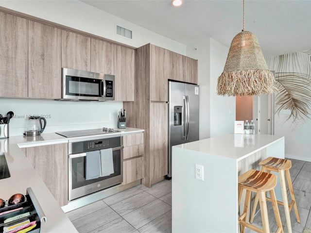 Продажа квартиры # - фото 5810604