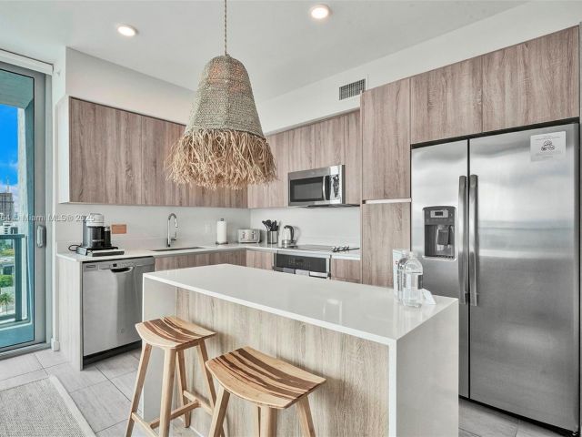 Продажа квартиры # - фото 5810609