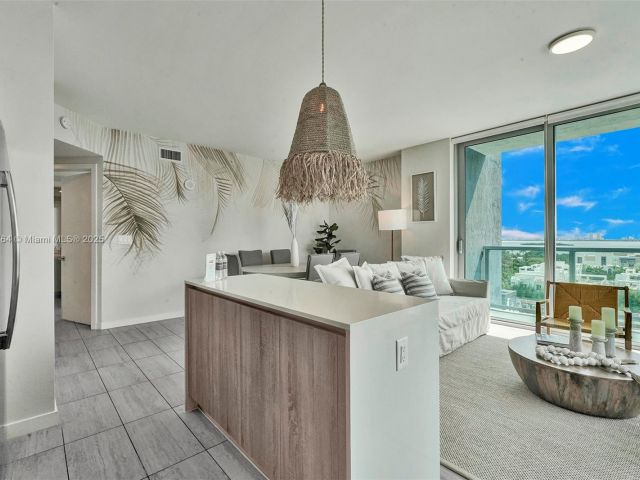 Продажа квартиры # - фото 5810622