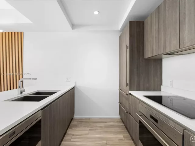 Продажа квартиры #2102 - фото 6756259