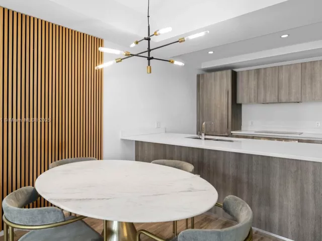 Продажа квартиры #2102 - фото 6756261