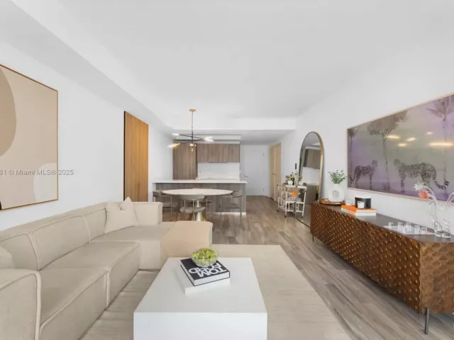 Продажа квартиры #2102 - фото 6756263