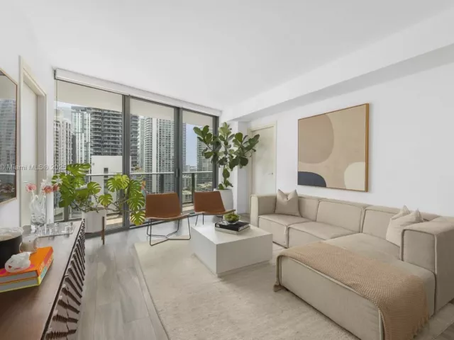 Продажа квартиры #2102 - фото 6756266