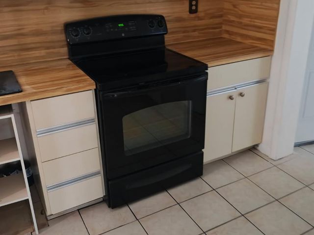 Продажа дома по адресу 75 NE 128th Terrace - фото 5823475