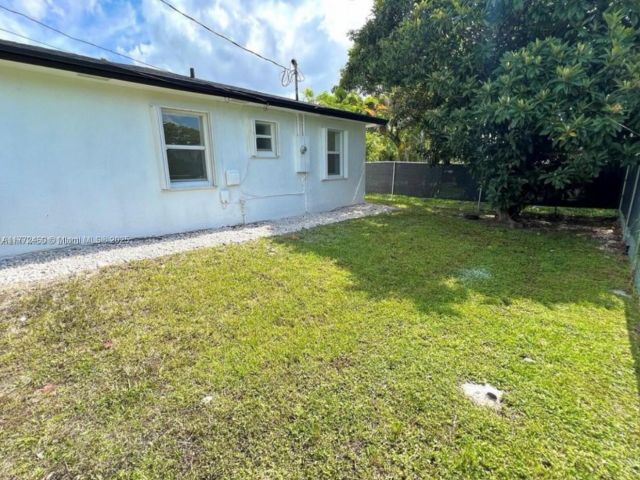 Продажа дома по адресу 17810 SW 102nd Ave - фото 5809928