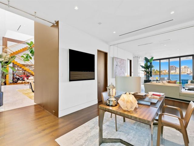 Продажа дома по адресу 84 Isla Bahia Dr - фото 5810178