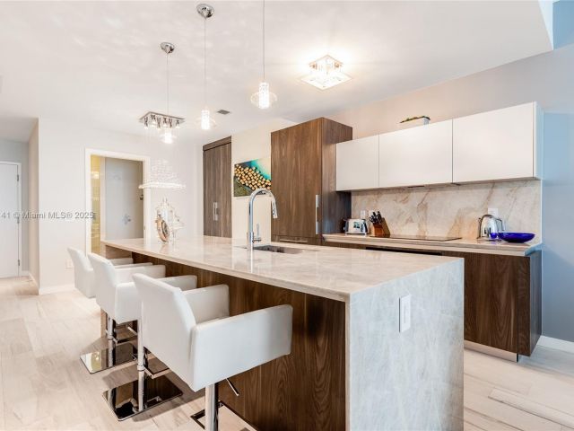 Продажа квартиры #3104 - фото 5835904