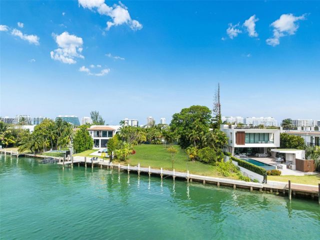 Продажа дома по адресу 9224 Bay Dr - фото 5830905