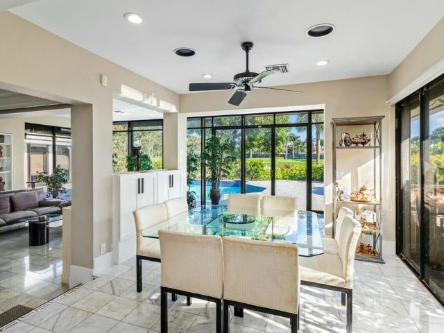 Продажа дома по адресу 4869 Tallowwood Lane - фото 5825465