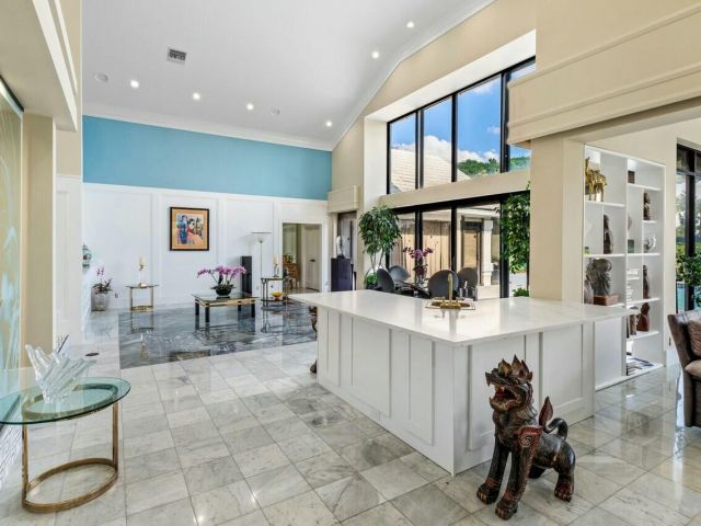 Продажа дома по адресу 4869 Tallowwood Lane - фото 5825471