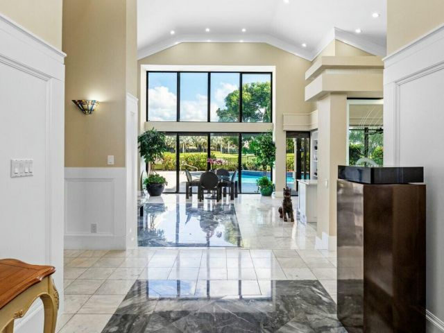 Продажа дома по адресу 4869 Tallowwood Lane - фото 5825477