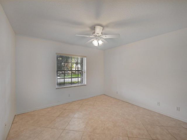 Продажа дома по адресу 6523 Via Trento - фото 5877615