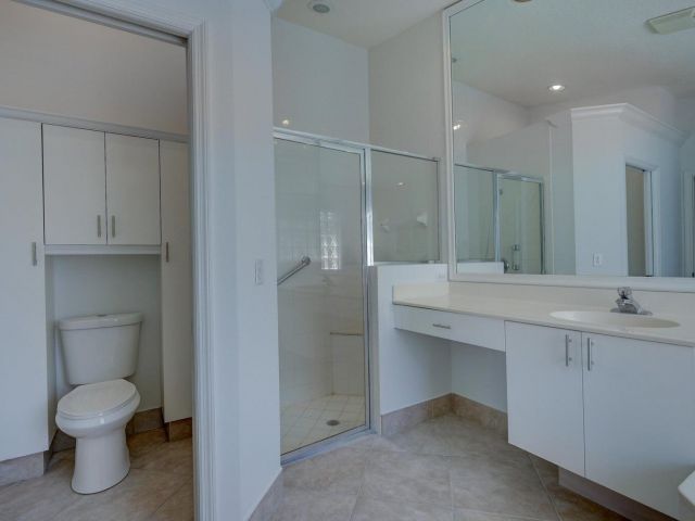 Продажа дома по адресу 6523 Via Trento - фото 5877616