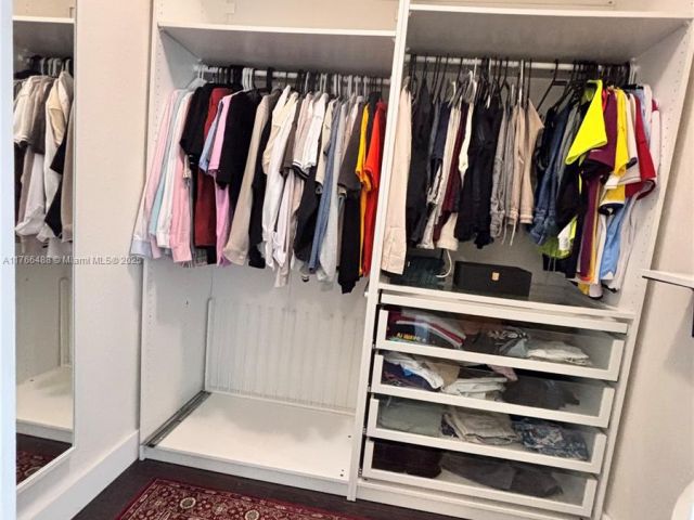 Дом в аренду по адресу 8895 NW 99th ct - фото 5827984