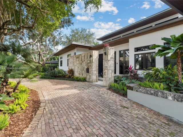 Продажа дома по адресу 1060 Alfonso Ave - фото 5829853