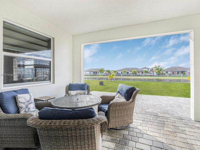 Продажа дома по адресу 19080 SW 133 ct - фото 5836510