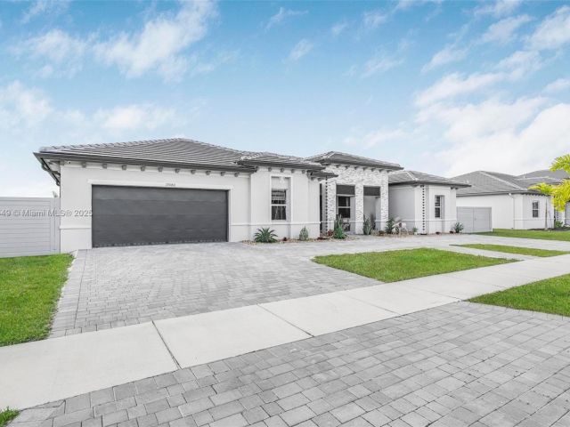 Продажа дома по адресу 19080 SW 133 ct - фото 5836518