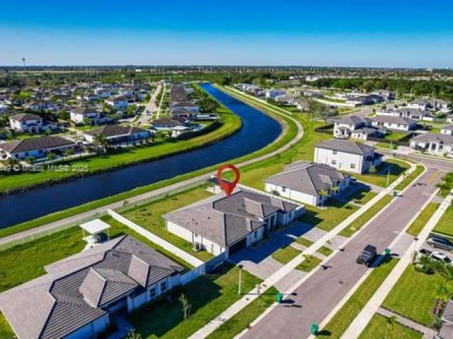 Продажа дома по адресу 19080 SW 133 ct - фото 5836520