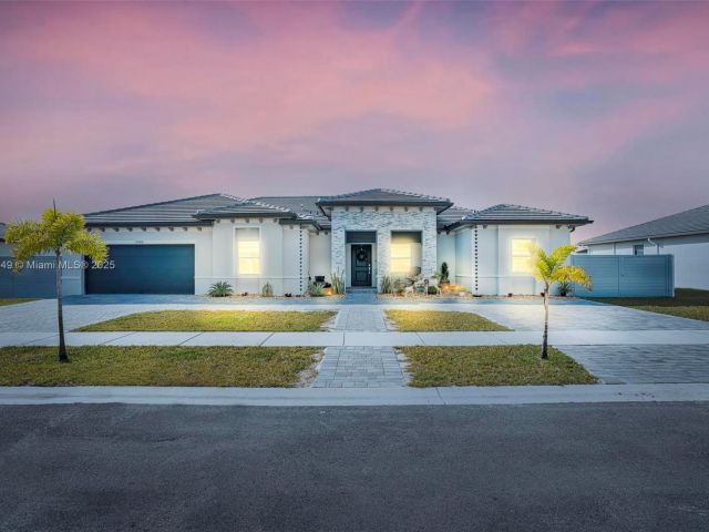 Продажа дома по адресу 19080 SW 133 ct - фото 5836523