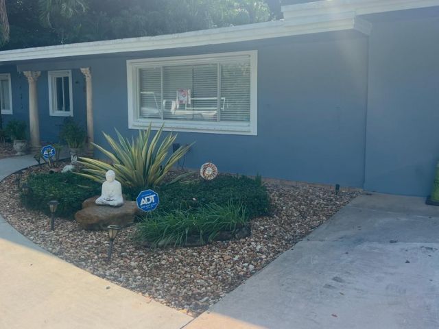 Продажа дома по адресу 14500 NE 2nd Ave - фото 5838515