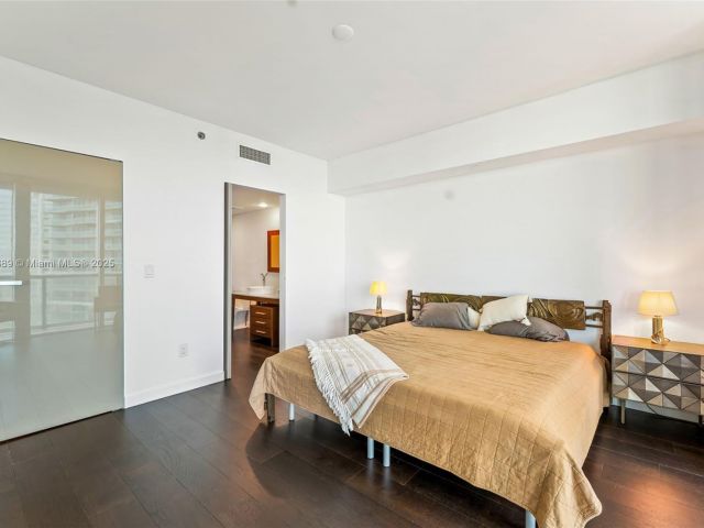 Продажа квартиры #4502 - фото 5839753