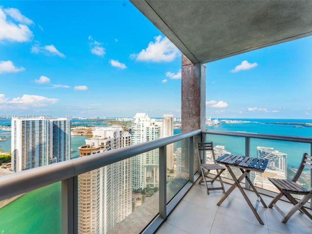 Продажа квартиры #4502 - фото 5839763