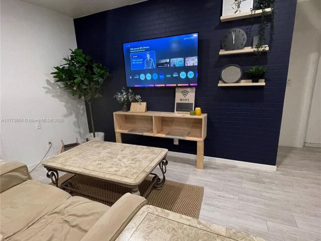 Продажа дома по адресу  - фото 5847021