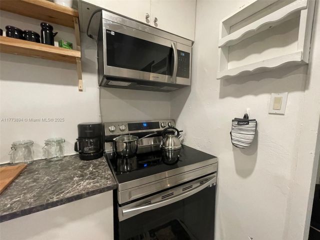 Продажа дома по адресу  - фото 5847024