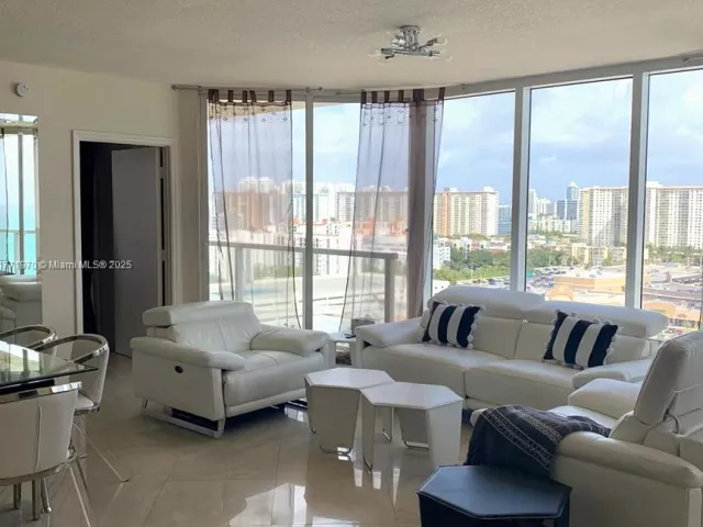 Продажа квартиры #1607 - фото 5850456