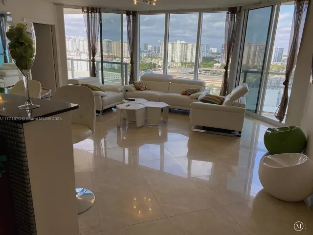 Продажа квартиры #1607 - фото 5850458