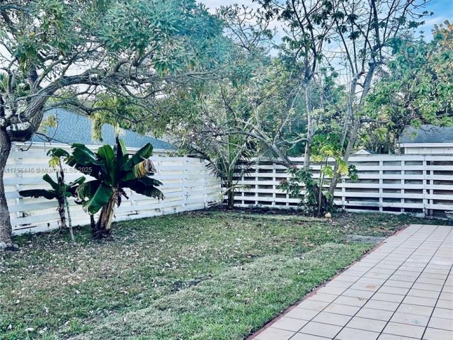 Продажа дома по адресу 15016 SW 139TH PL - фото 5839787