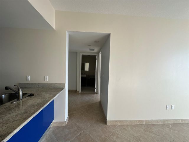 Продажа квартиры #2804 - фото 5839854