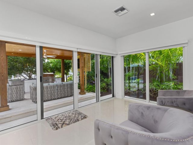 Продажа дома по адресу 615 3rd Key Dr - фото 6165947