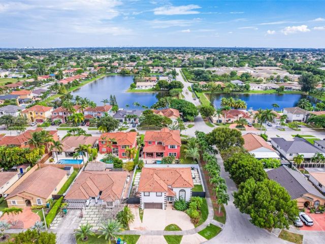 Продажа дома по адресу 5161 SW 159th Ct - фото 5843679