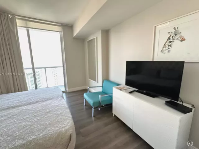 Продажа квартиры #4408 - фото 6600666